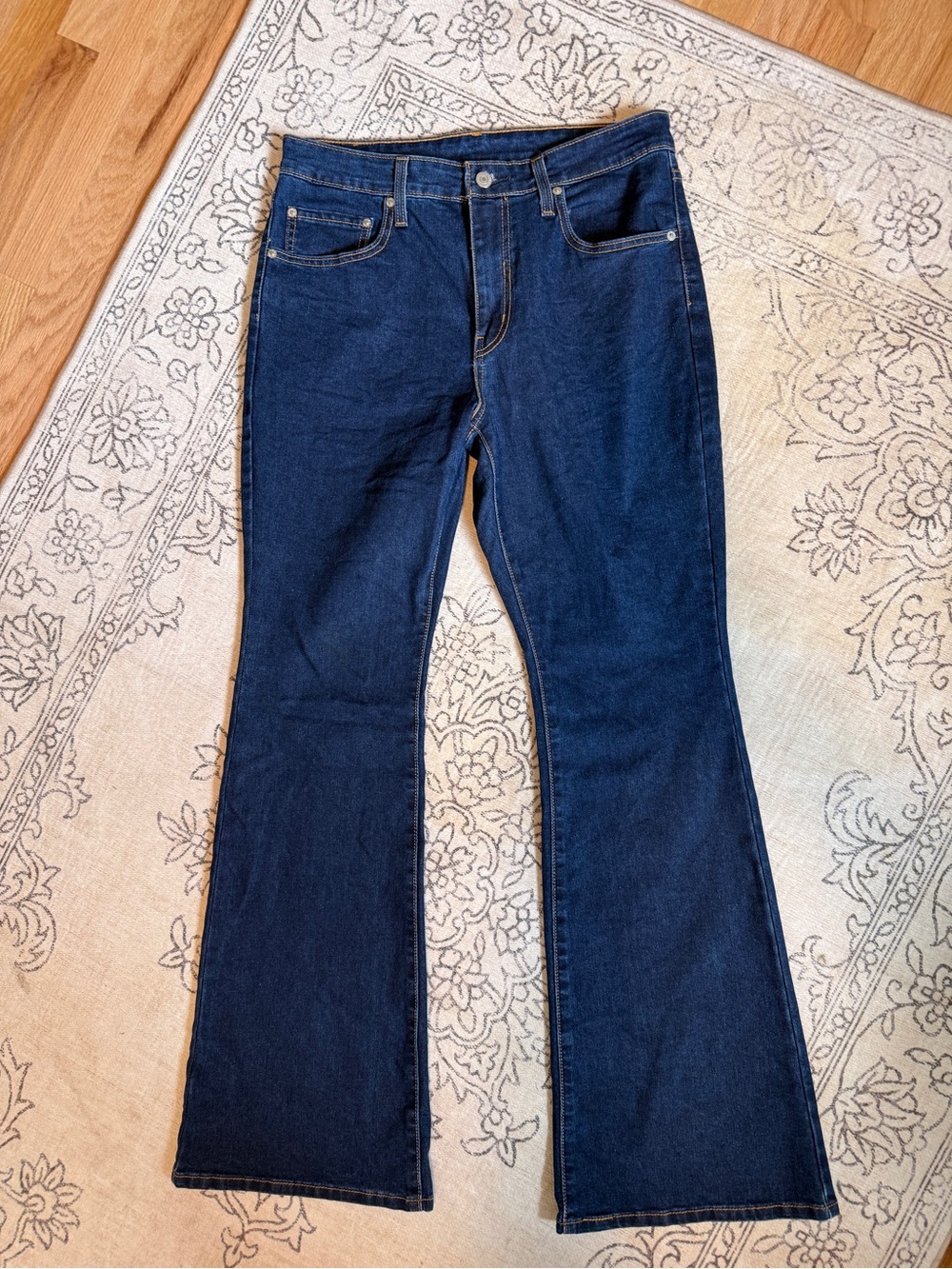 Levi’s Women's Dark Blue Bootcut Jeans